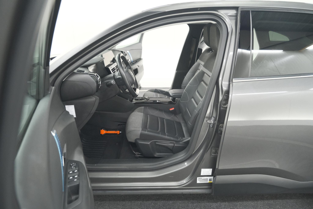 Citroen Ë-c4