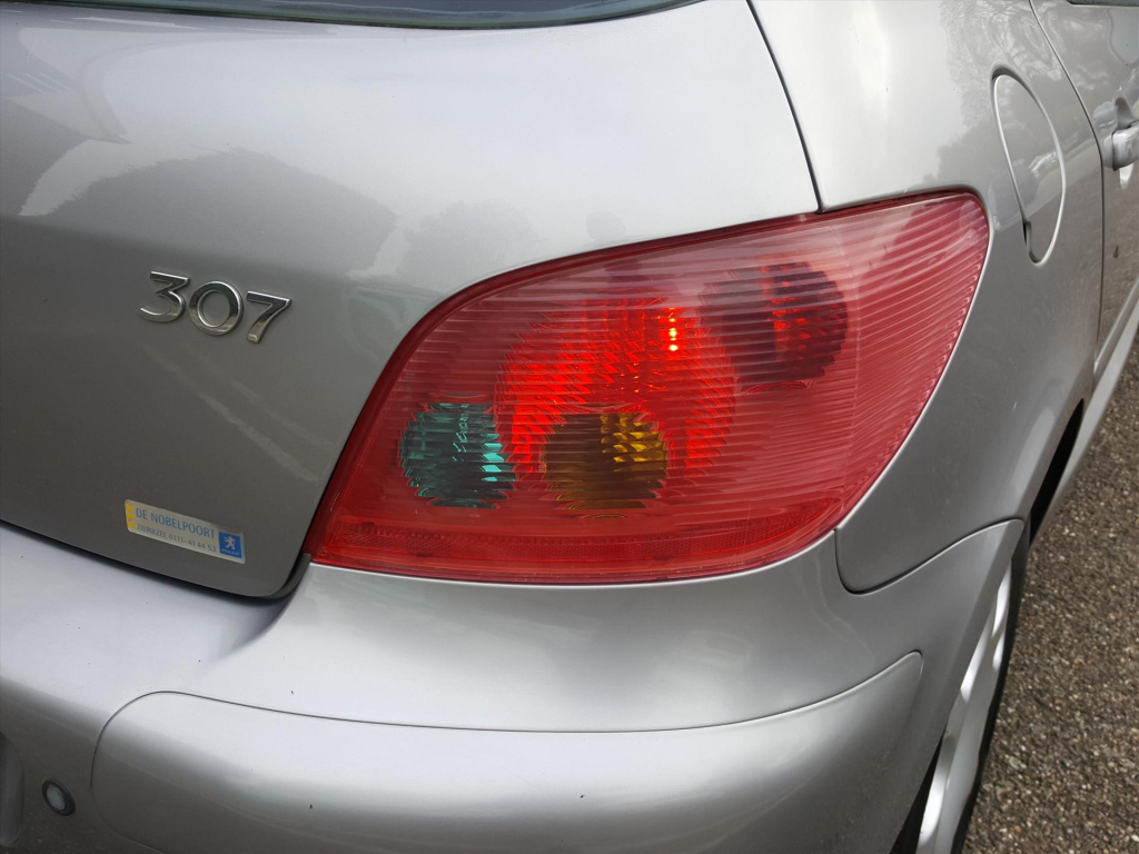 Peugeot 307