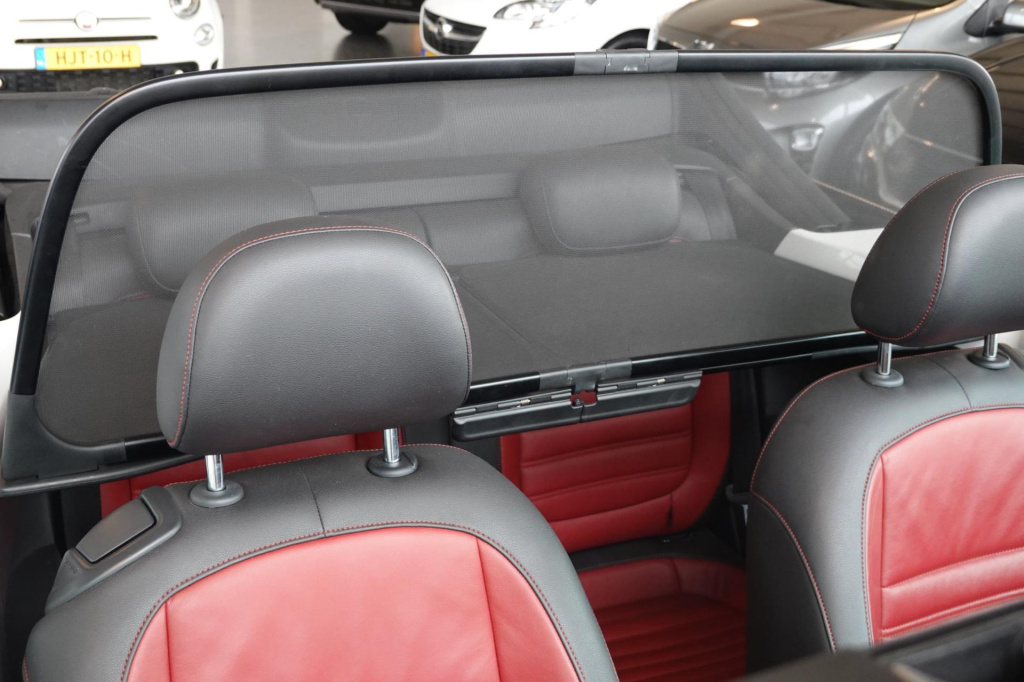 Volkswagen New Beetle