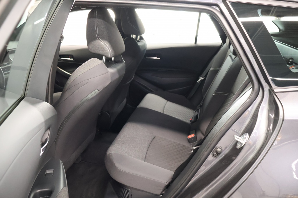 Toyota Corolla Touring Sports