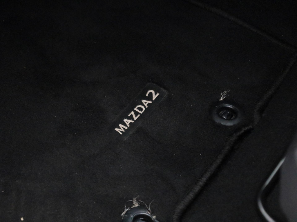 Mazda 2 Hybrid