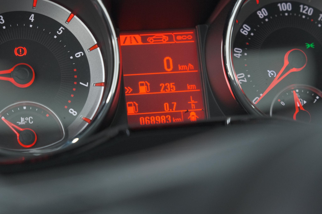 Opel Adam