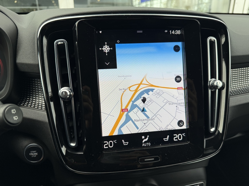 Volvo XC40