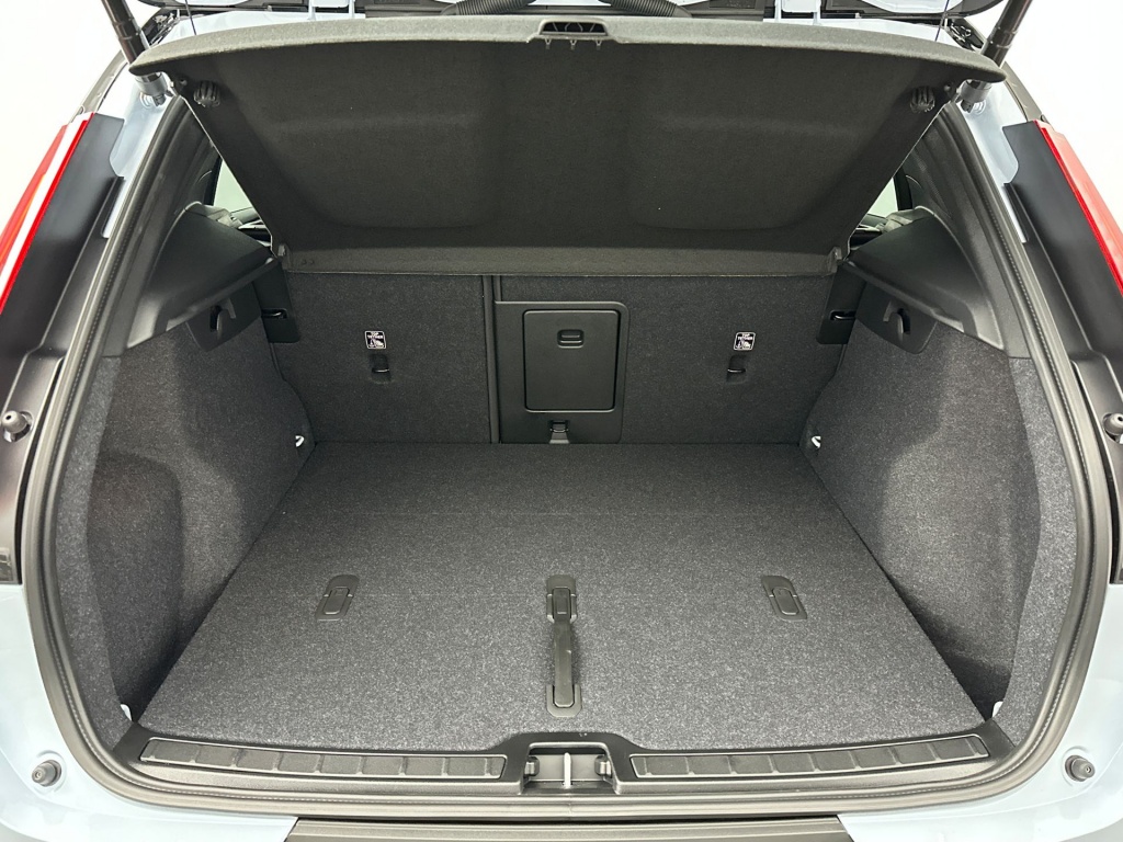 Volvo Ex40