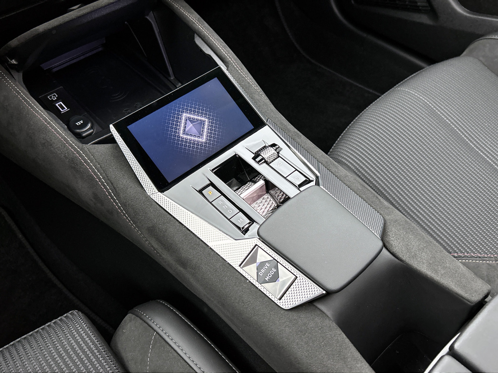 Ds Ds 4