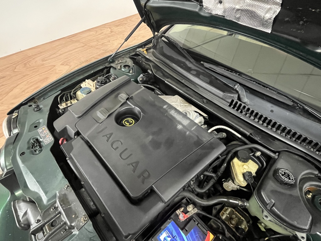 Jaguar X-type