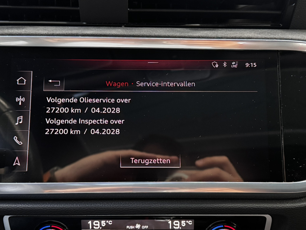 Audi Rsq3