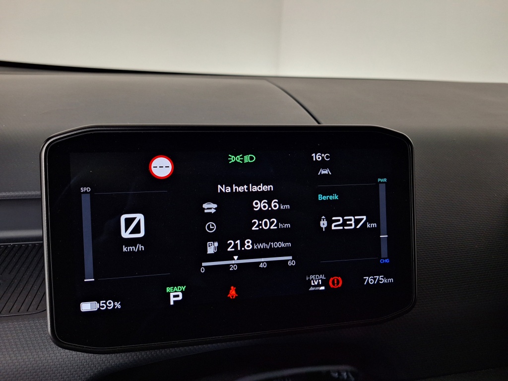 Kia Pv5