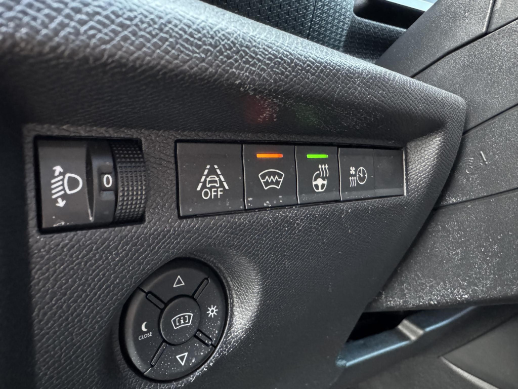 Citroen Ë-c4