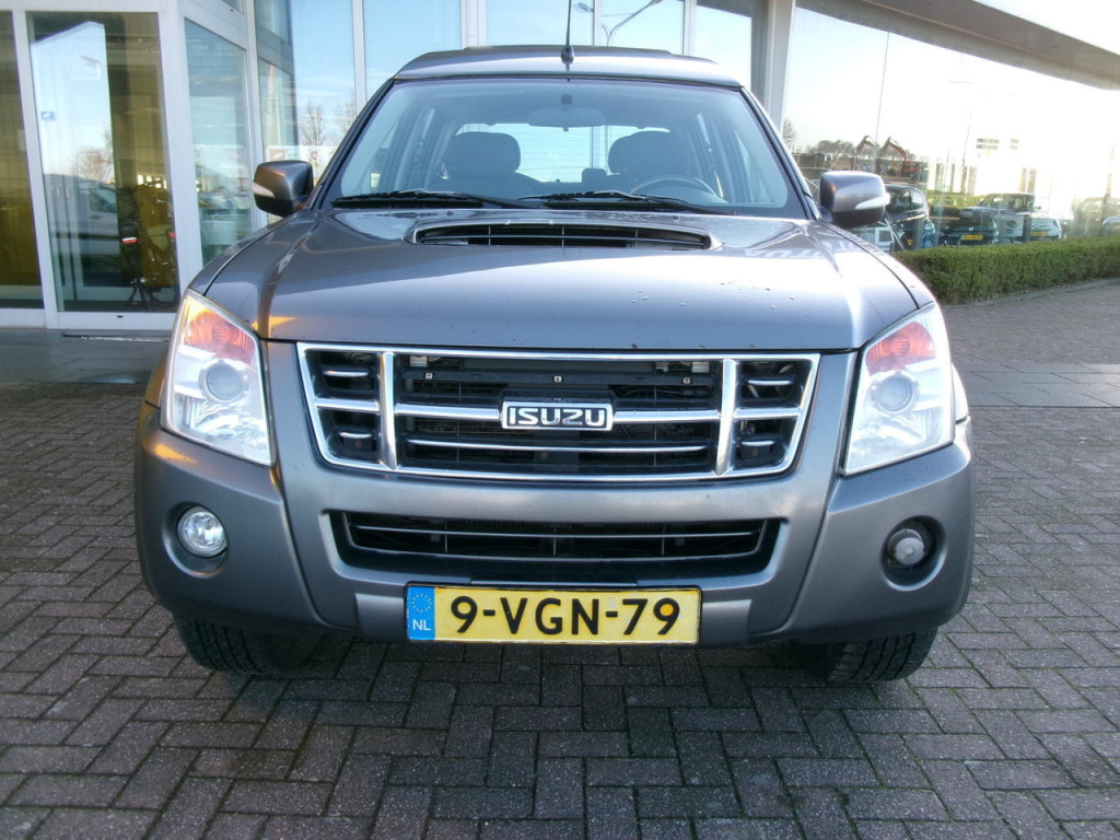 Isuzu D-max