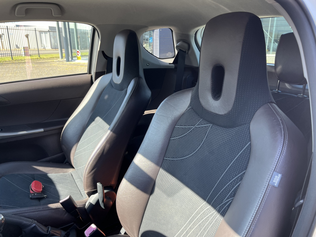 Toyota Iq