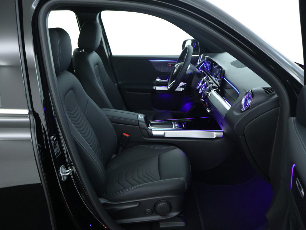 Mercedes-Benz Eqb