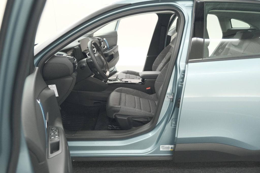 Citroen Ë-c4