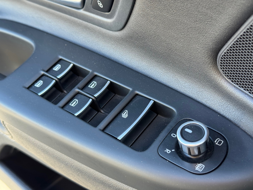 Volkswagen Eos