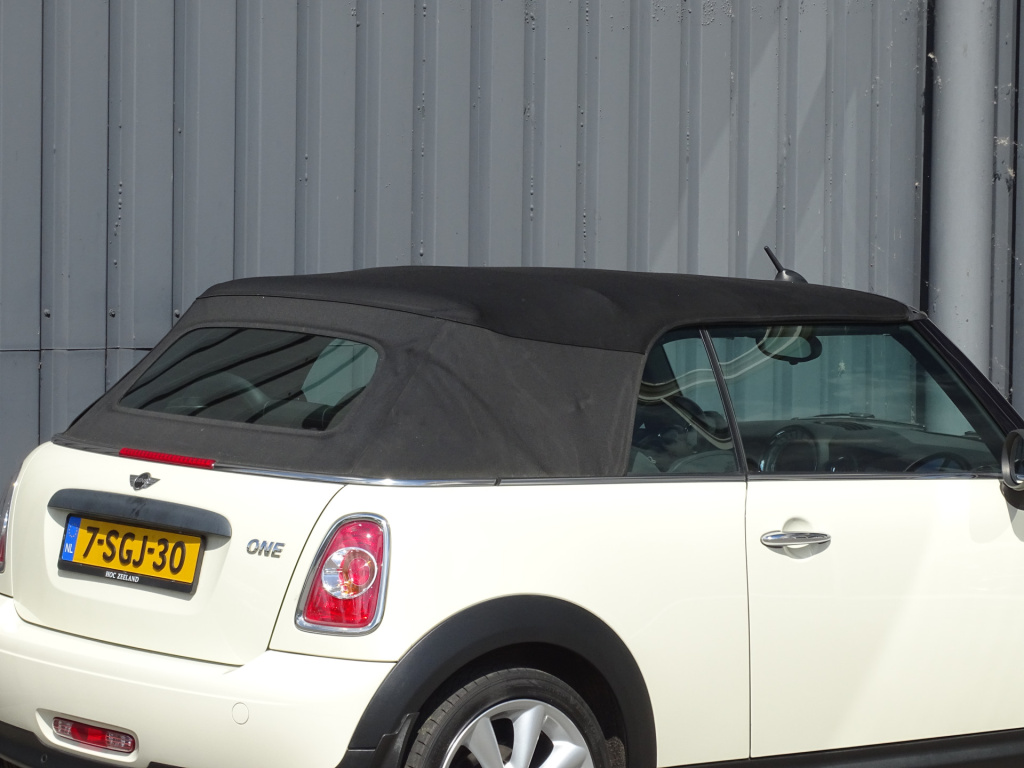Mini One Cabrio