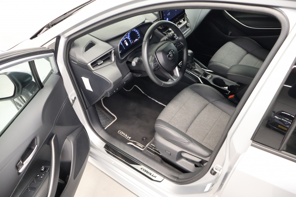 Toyota Corolla Touring Sports