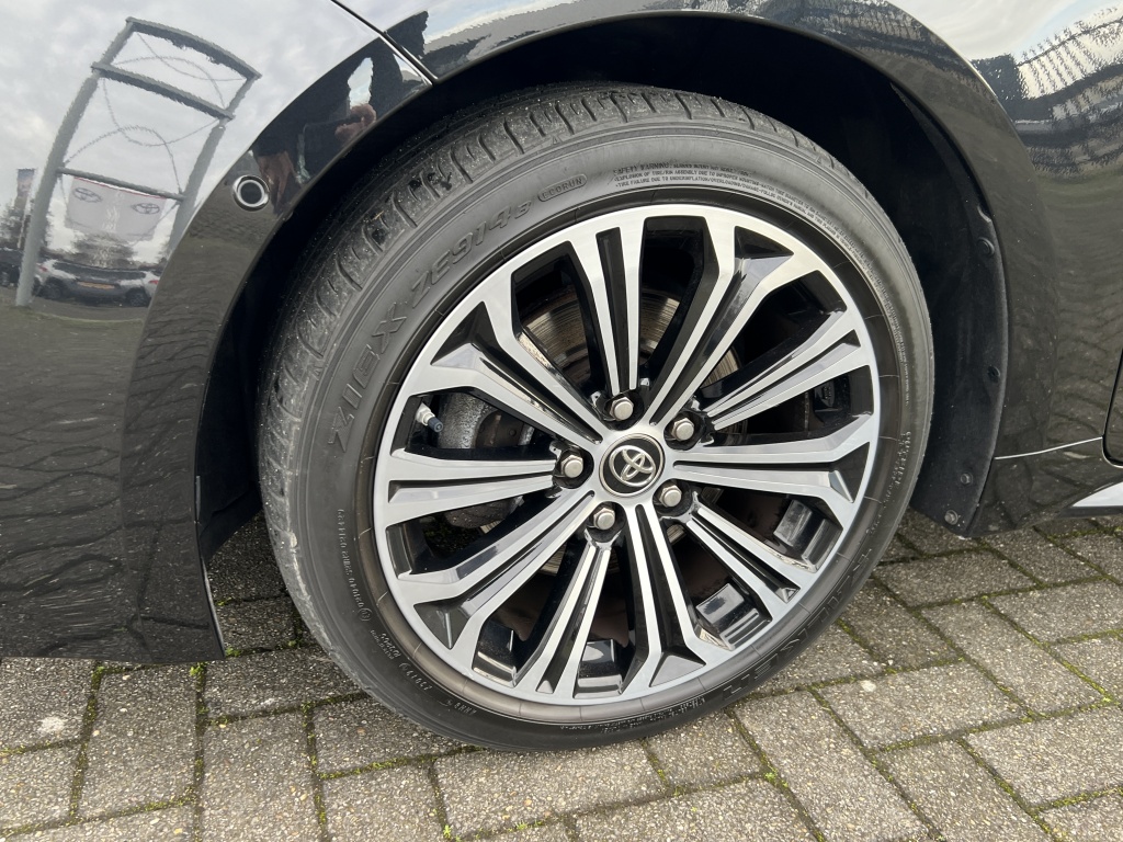 Toyota Corolla Touring Sports