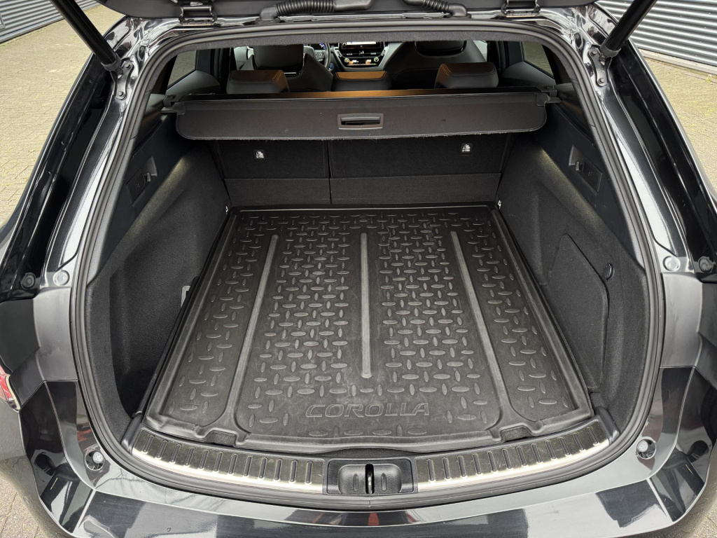 Toyota Corolla Touring Sports