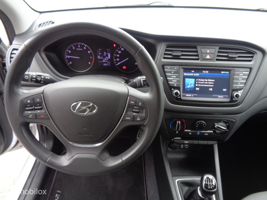 Hyundai I 20