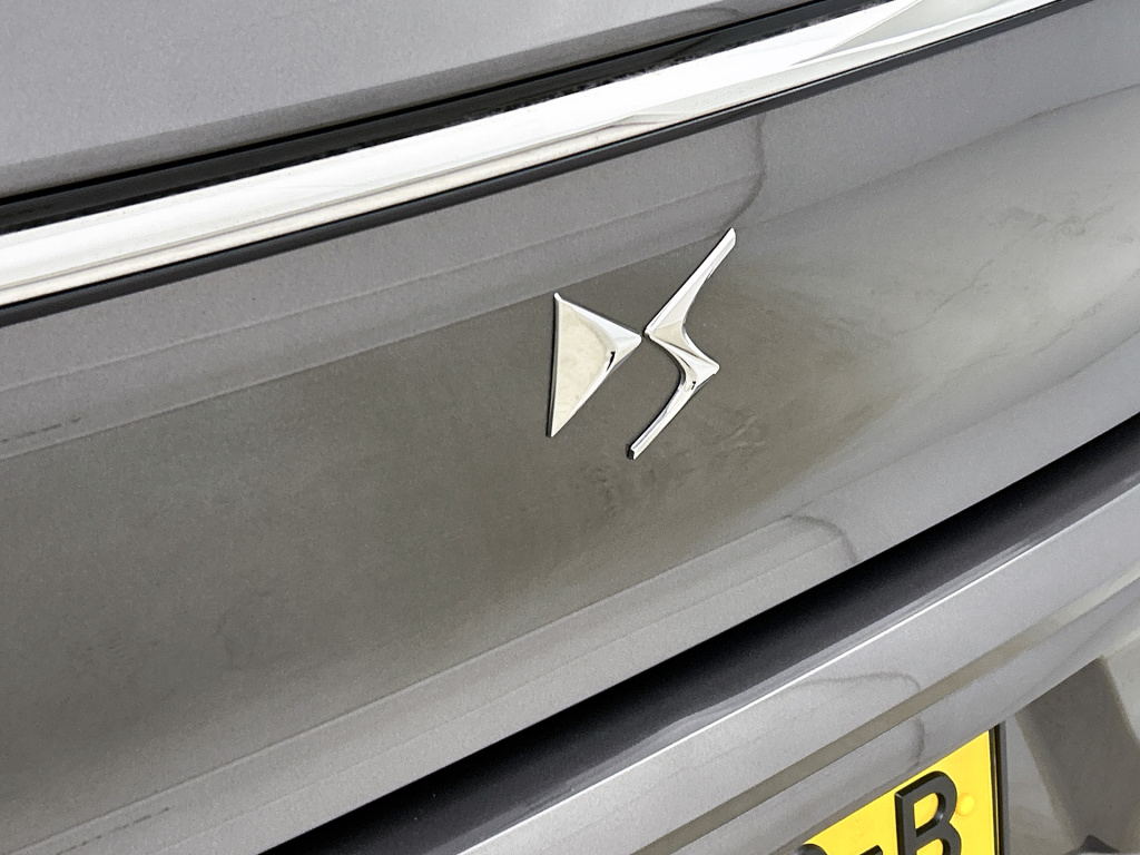 Ds Ds 4