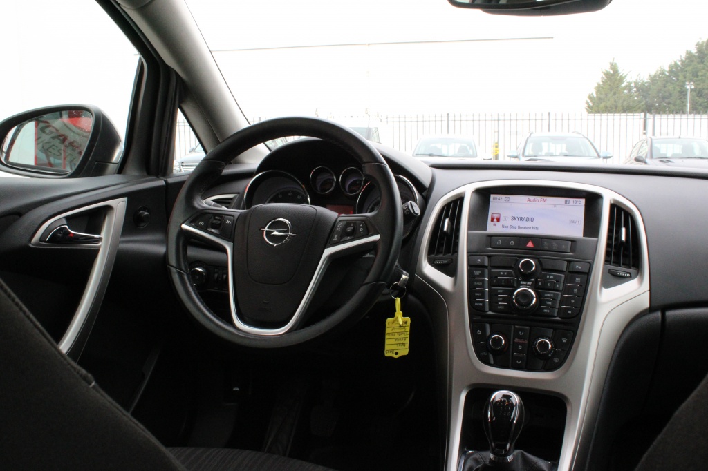 Opel Astra