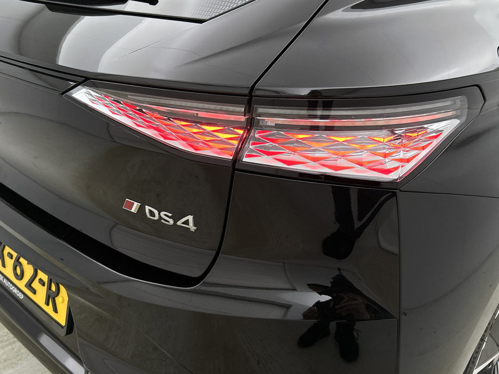 Ds Ds 4