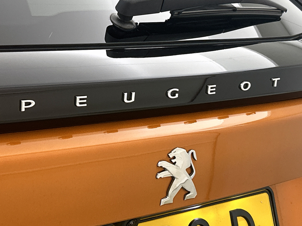 Peugeot E-2008
