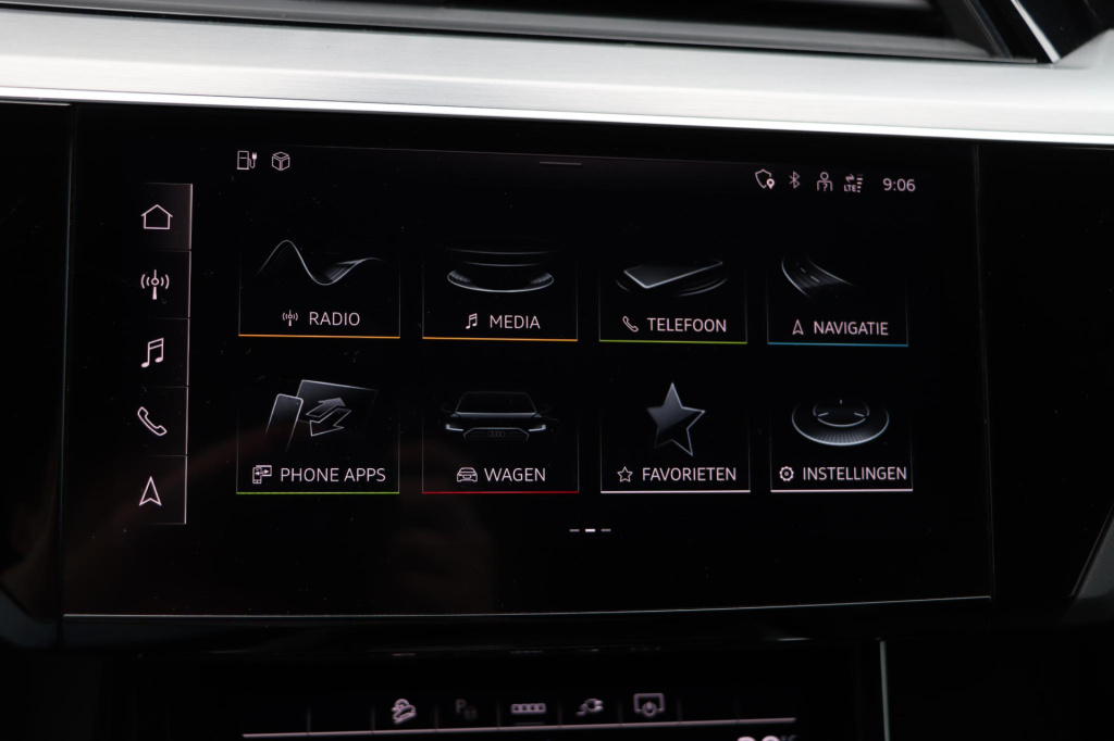 Audi Q8 E-tron