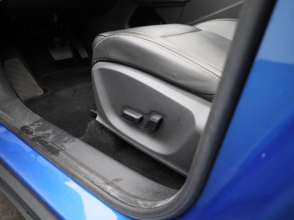 MG Zs Ev