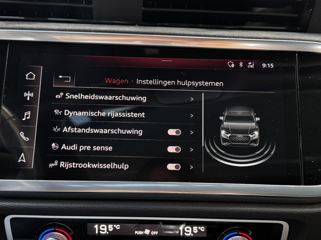Audi Rsq3