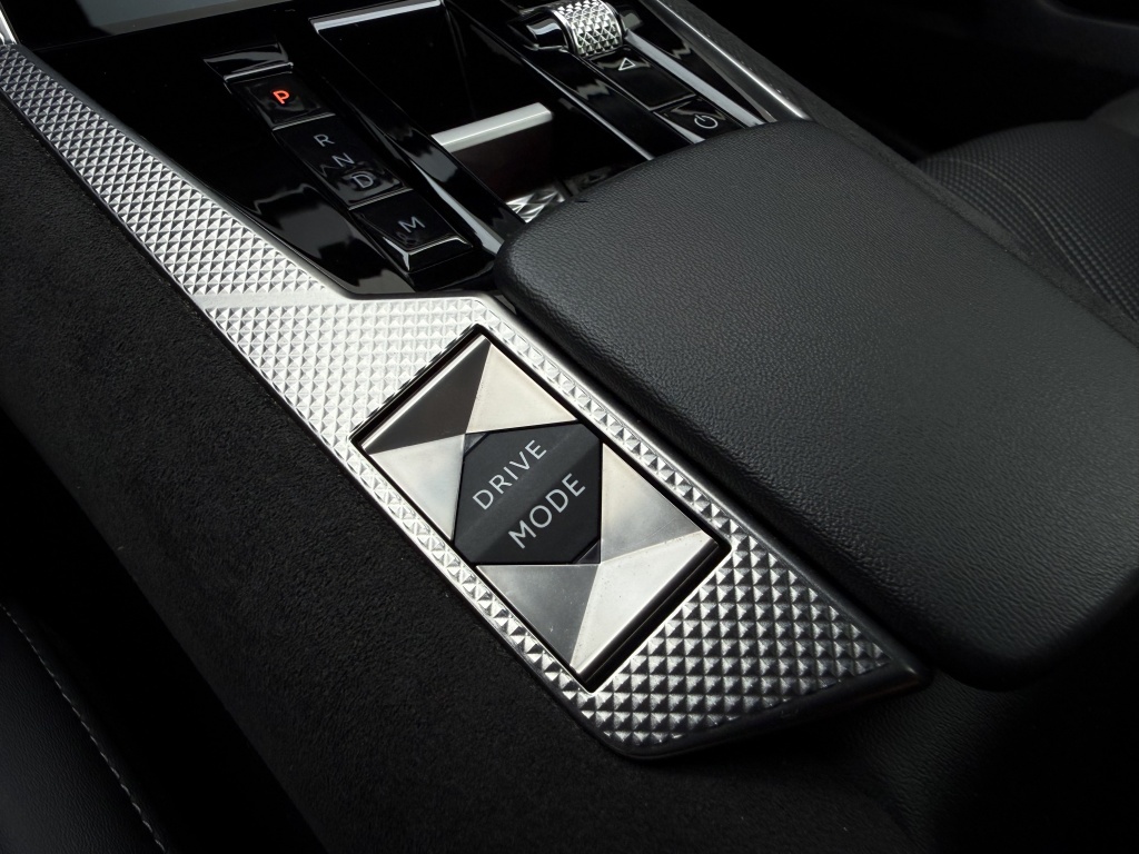 Ds Ds 4