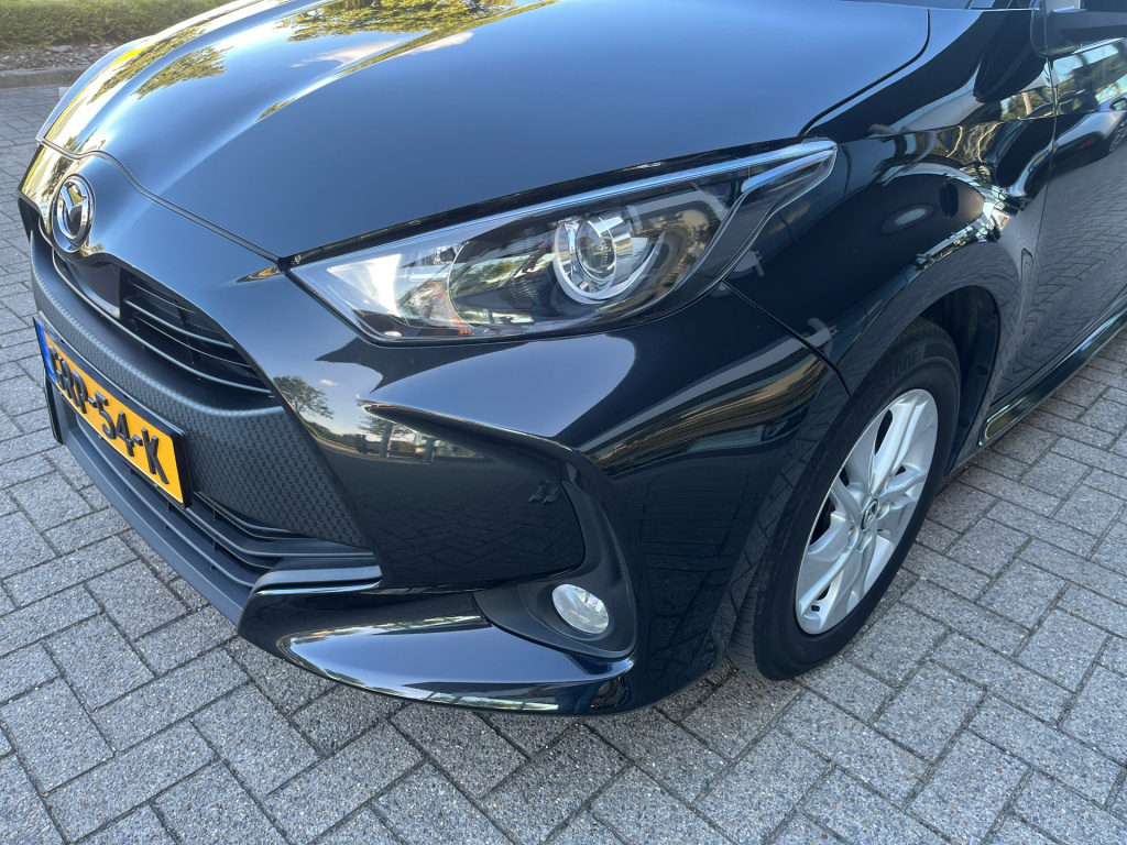 Mazda 2 Hybrid