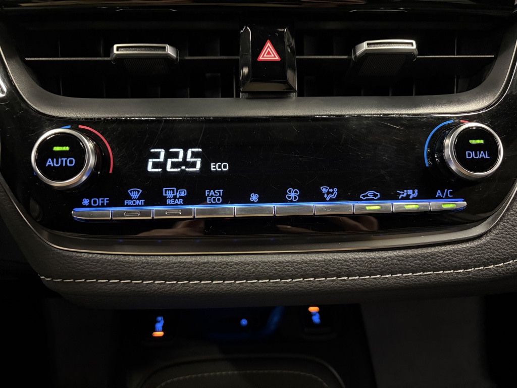 Toyota Corolla Touring Sports