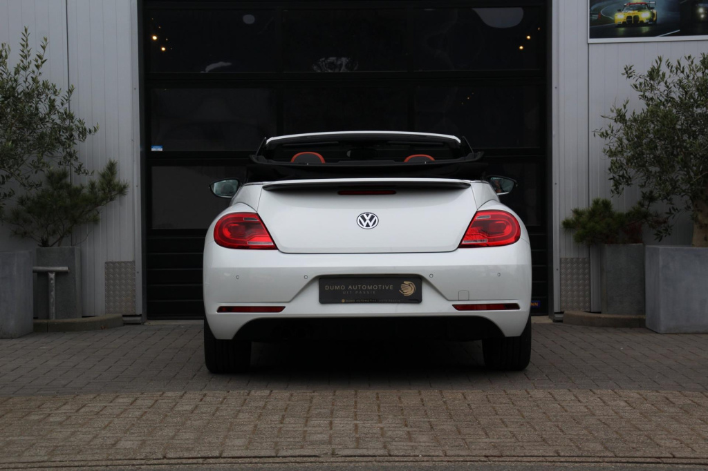 Volkswagen New Beetle