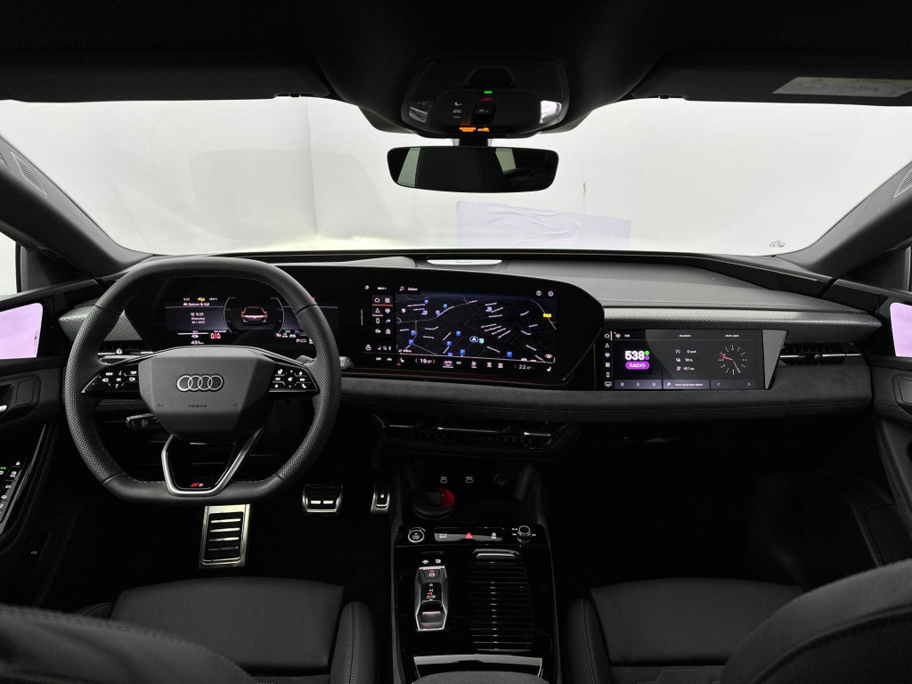 Audi A6 Avant E-tron