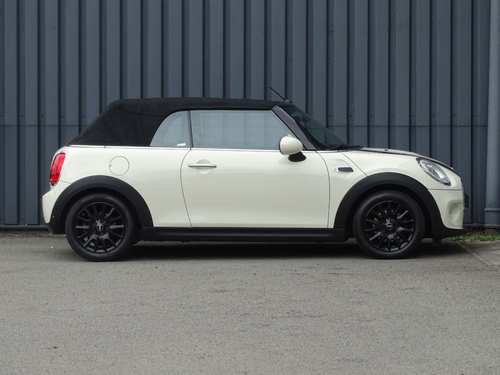 Mini Cooper Cabrio