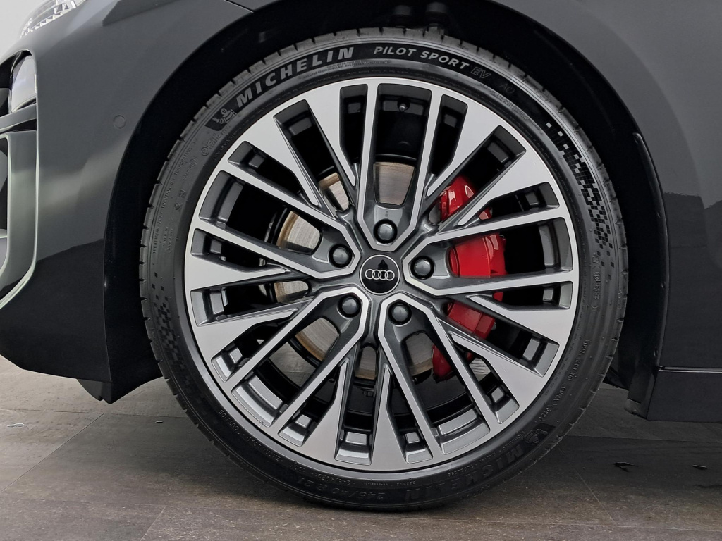 Audi A6 Avant E-tron