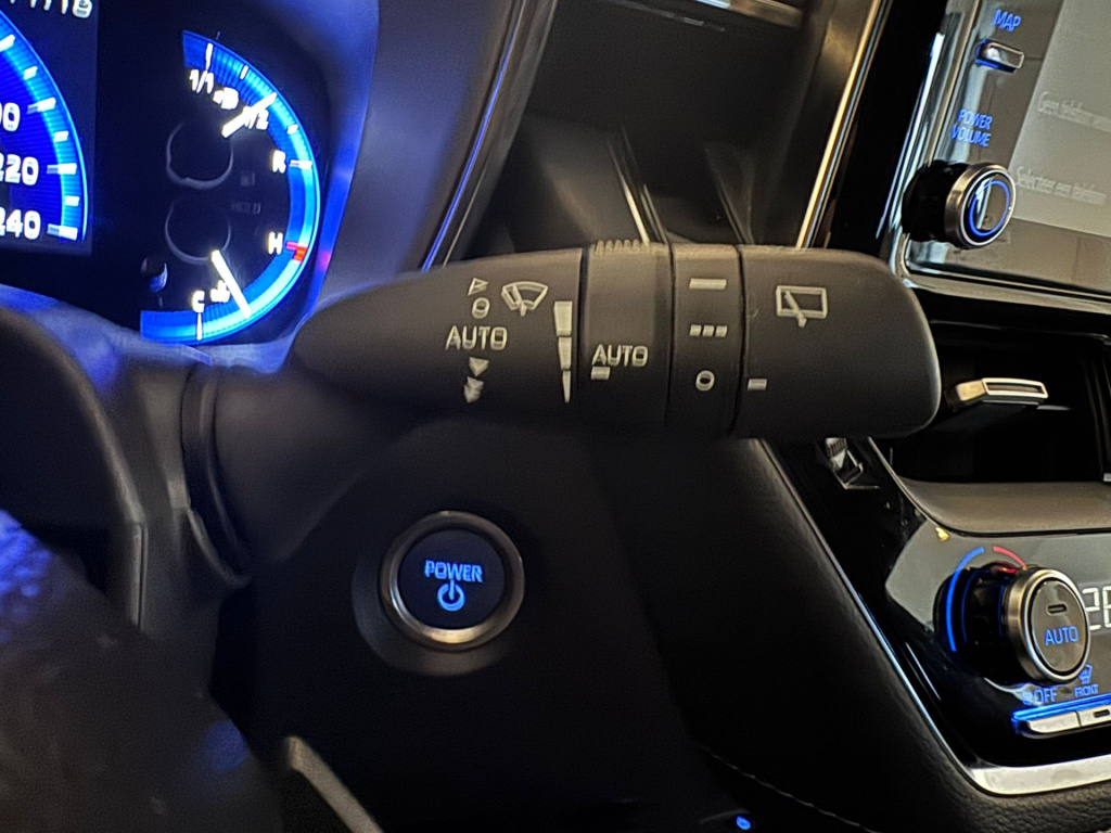 Toyota Corolla Touring Sports