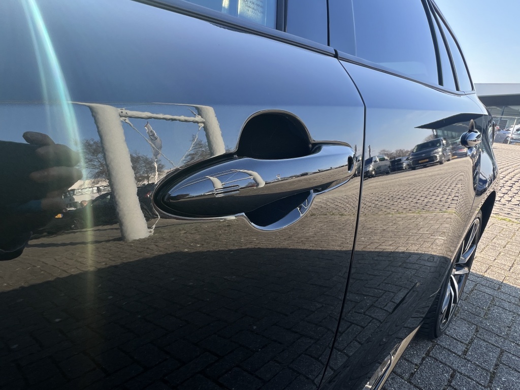 Toyota Corolla Touring Sports