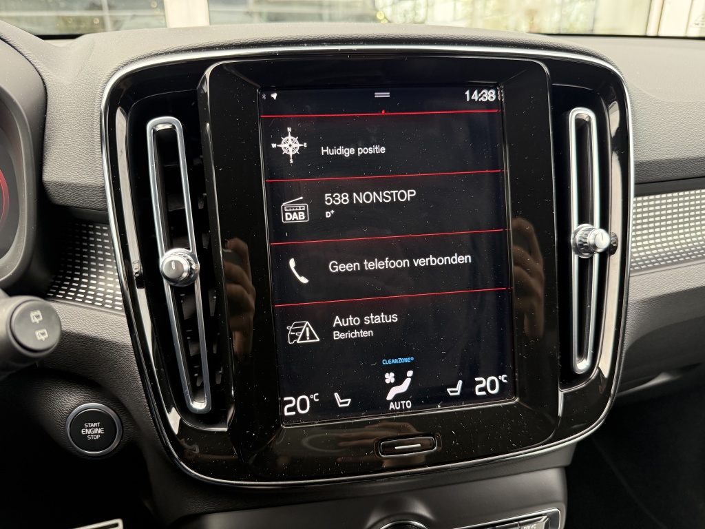 Volvo XC40
