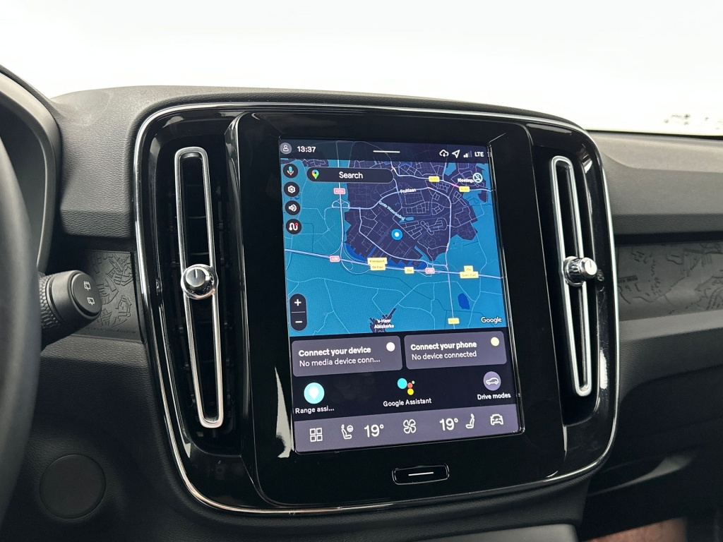 Volvo Ex40