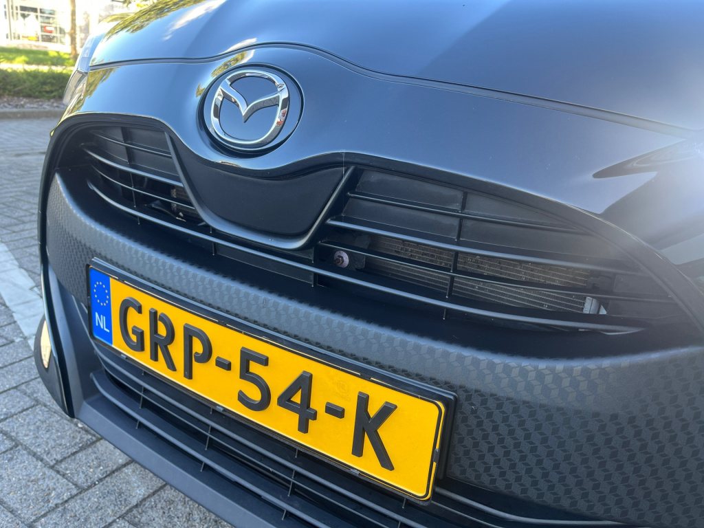 Mazda 2 Hybrid