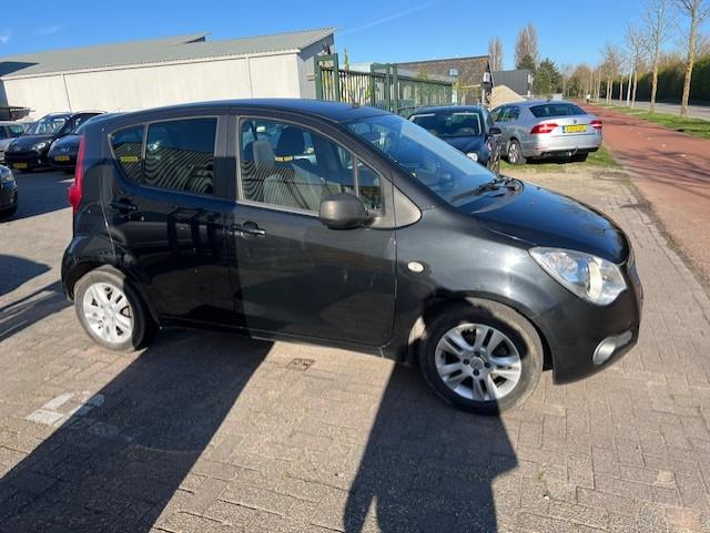 Opel Agila