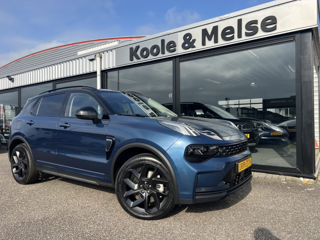Lynk & Co 01