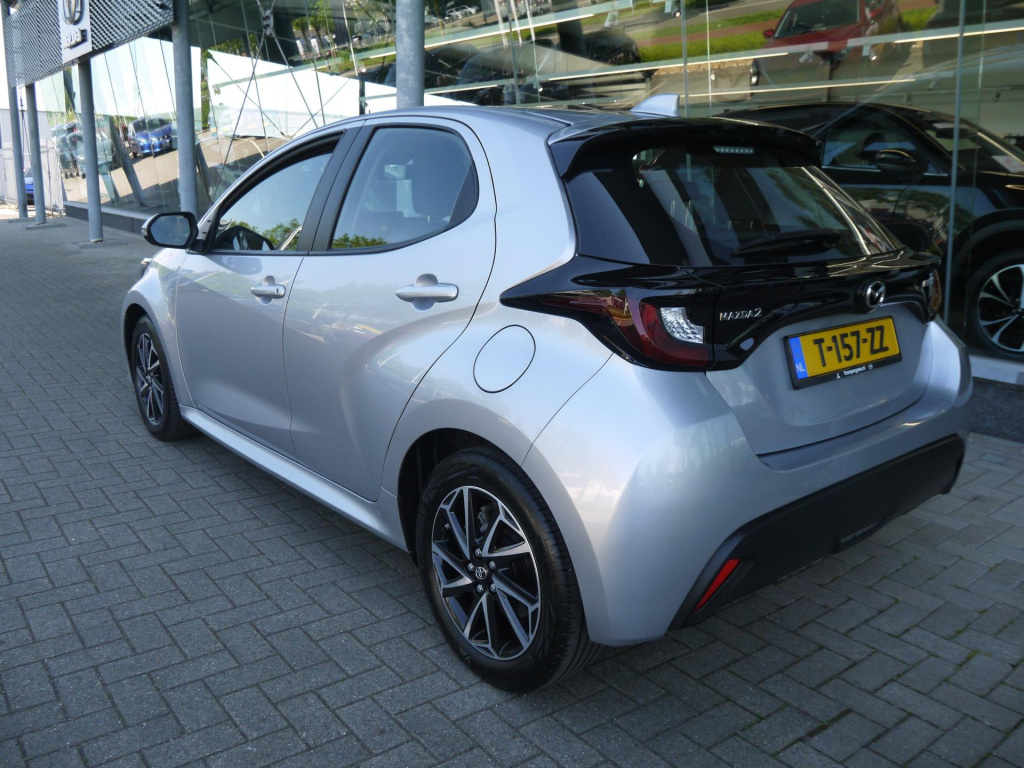 Mazda 2 Hybrid