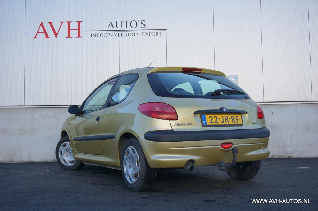 Peugeot 206