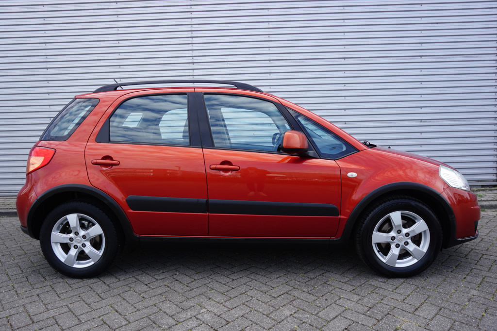 Suzuki Sx4