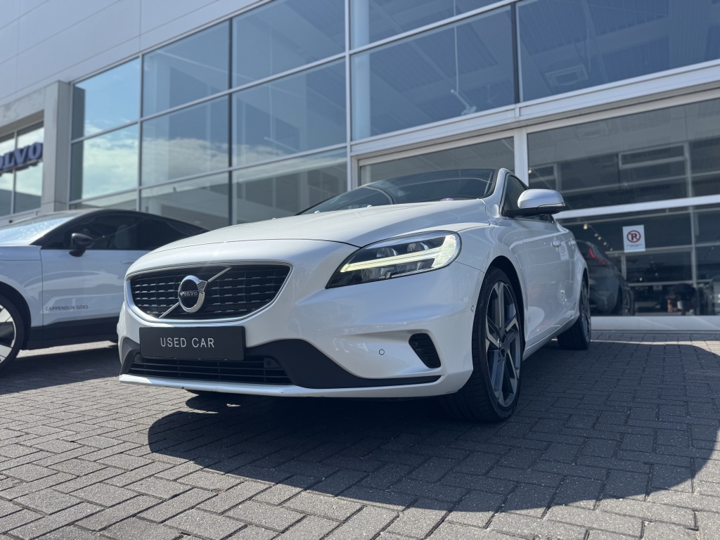 Volvo V40