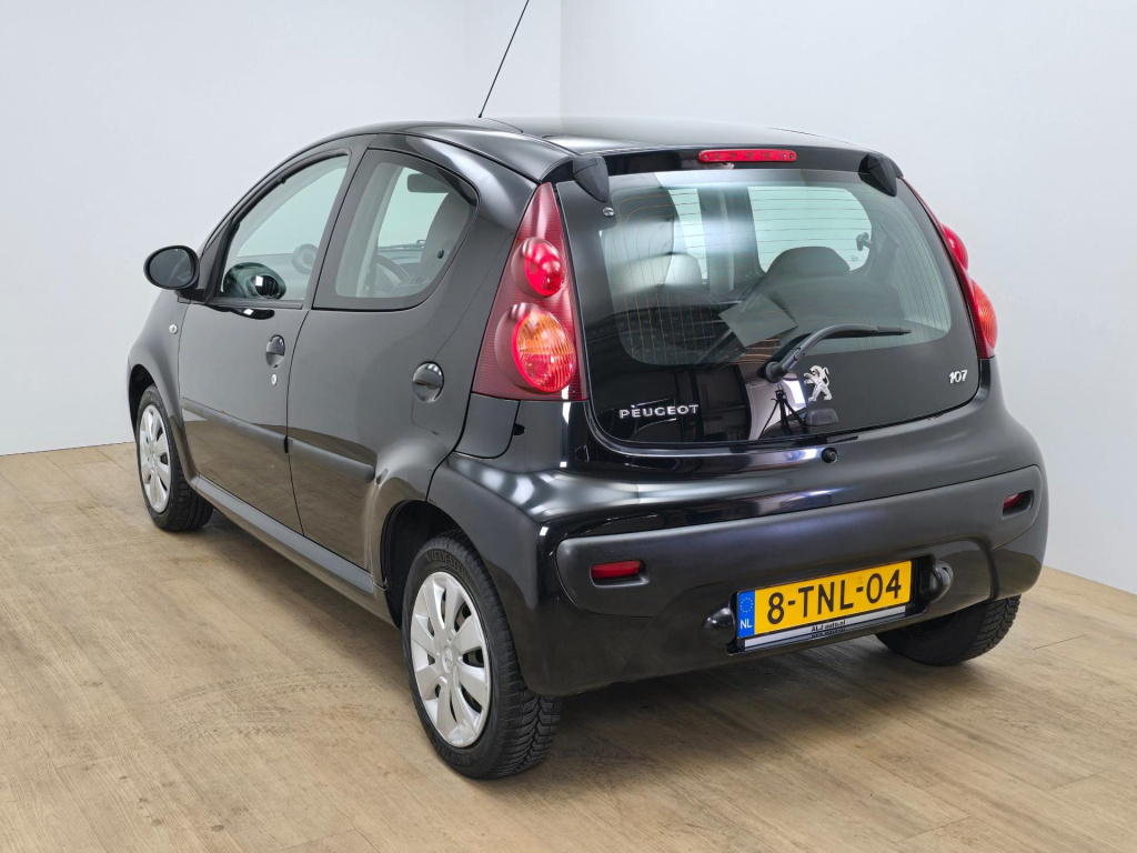 Peugeot 107