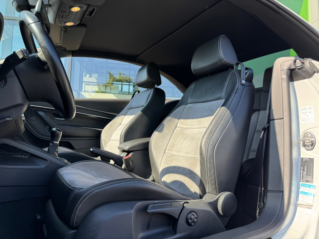 Volkswagen Eos
